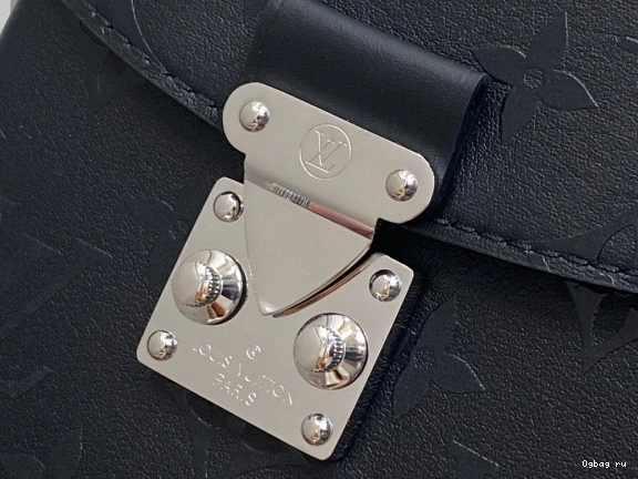 Box VUITTON Canvas Monogram LOUIS Camera 0718